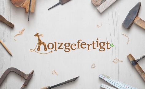 Holzgefertigt